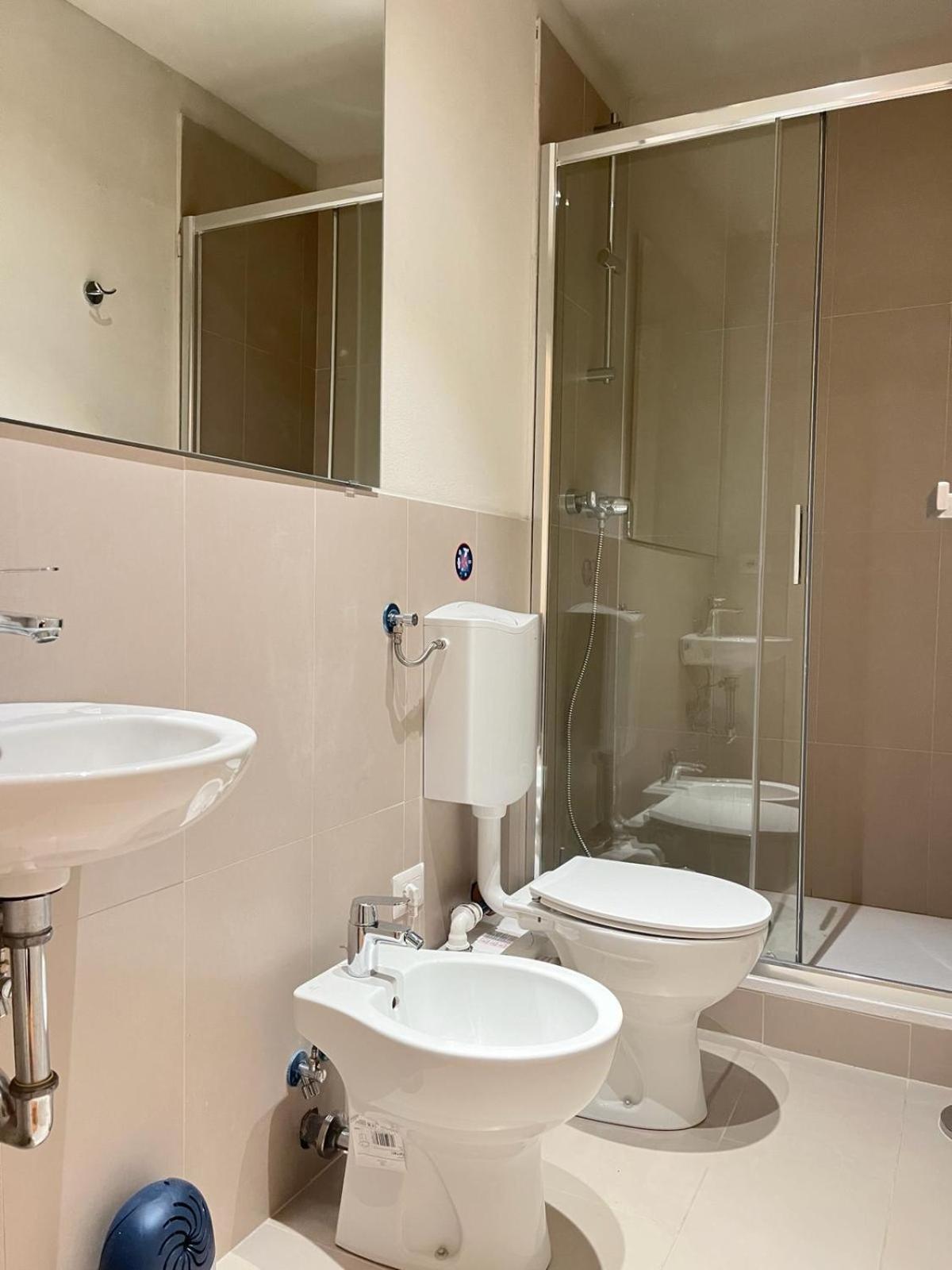 Cozy Santa Maria Novella Uffizi Duomo 2Beds-2Baths Lägenhet Florens Exteriör bild